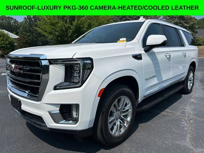 Used 2023 GMC Yukon XL SLT w/ SLT Premium Package