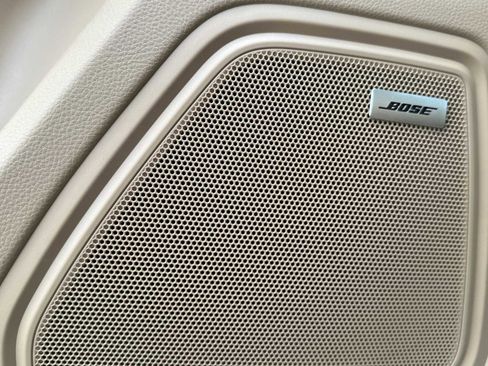 Used 2018 Porsche Macan S image 15