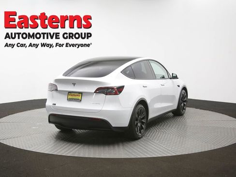 Used 2021 Tesla Model Y Long Range AWD/4WD image 34
