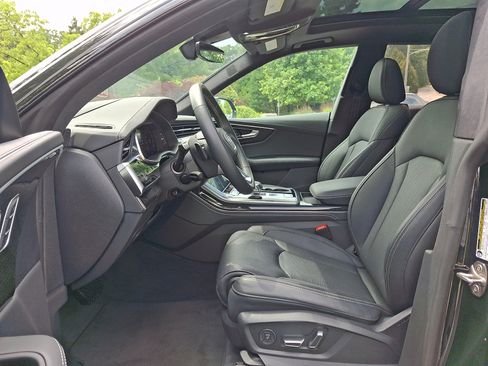 Certified 2025 Audi Q8 Prestige w/ Prestige Package AWD/4WD image 13