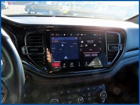 Used 2024 Dodge Durango GT image 17