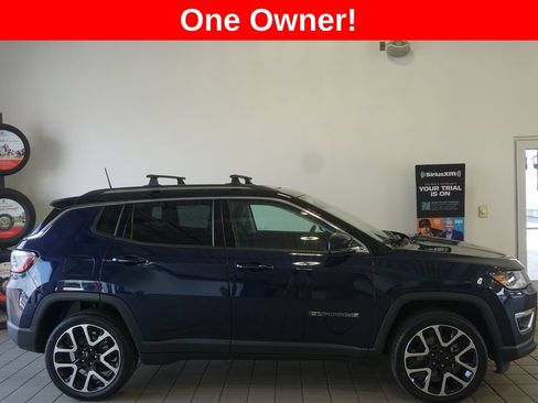 Used 2019 Jeep Compass Limited w/ Safety & Security Group AWD/4WD image 2