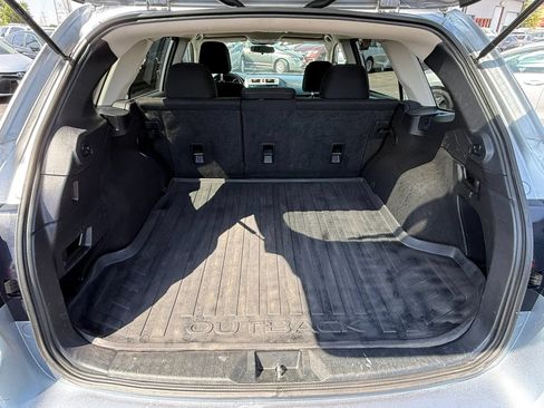 Used 2016 Subaru Outback 2.5i Premium AWD/4WD image 6