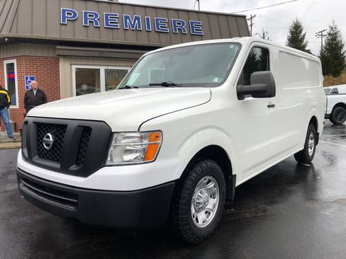 Used 2020 Nissan NV 2500 SV w/ Navigation Package image 9