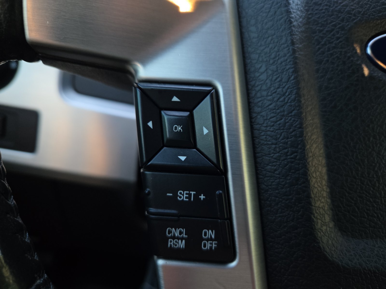 Used 2014 Ford F150 Platinum RWD image 19