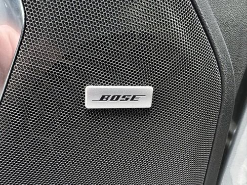 Used 2024 Chevrolet Suburban LT w/ LT Signature Plus Package image 23