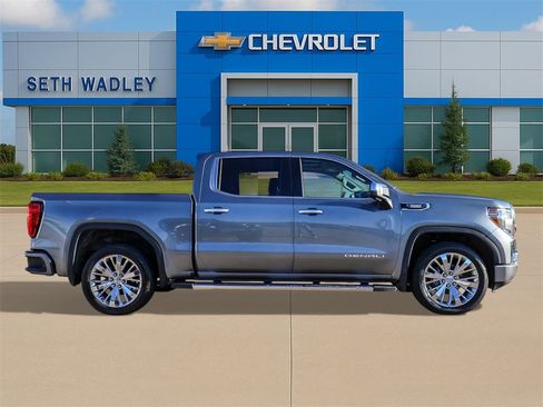 Used 2020 GMC Sierra 1500 Denali w/ Denali Premium Package image 8