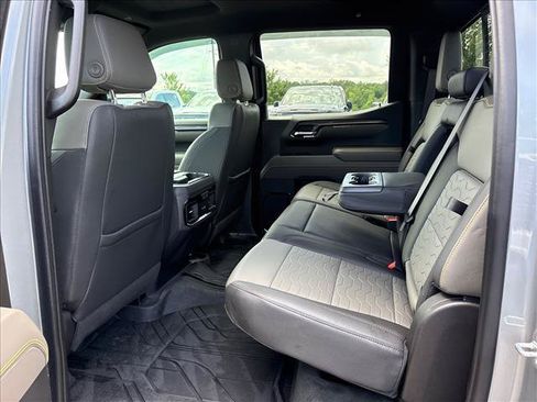 Used 2024 Chevrolet Silverado 1500 ZR2 w/ Technology Package AWD/4WD image 8