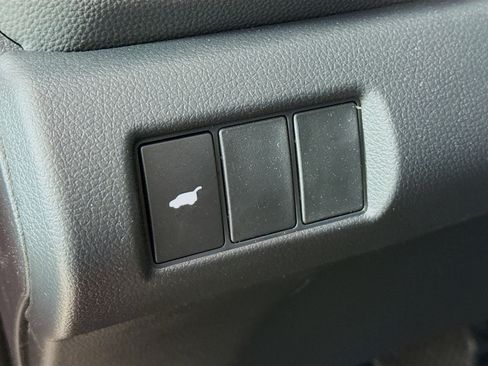 New 2026 Honda Pilot Touring image 9