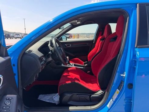 Used 2024 Honda Civic Type R image 10