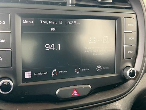 Used 2023 Kia Soul LX image 14