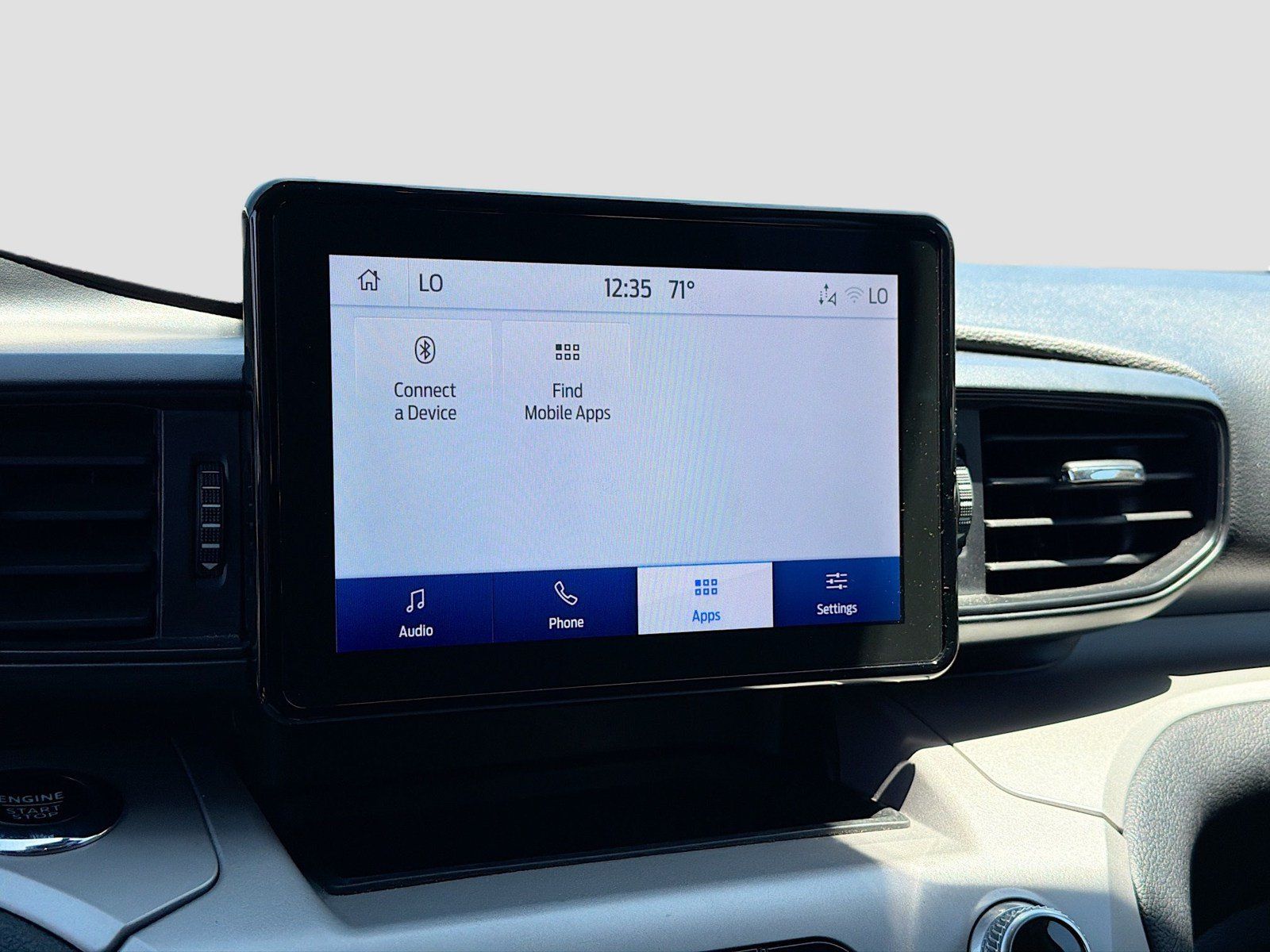 Used 2023 Ford Explorer XLT RWD image 10