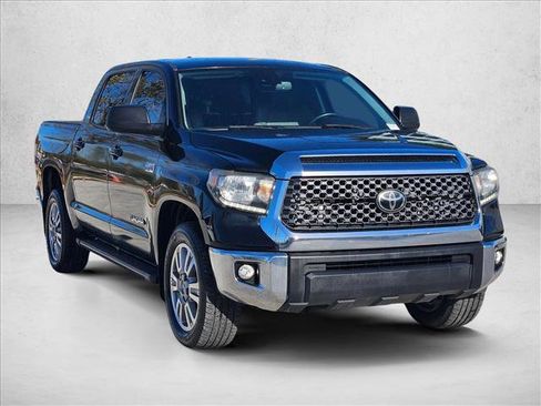 Used 2020 Toyota Tundra SR5 w/ SR5 Leather Package image 3