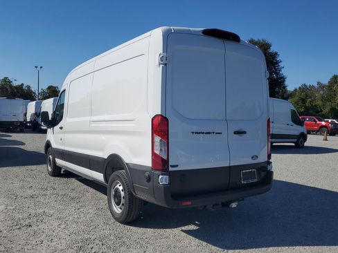 New 2026 Ford Transit 250 148 Medium Roof w/ Load Area Protection Package image 6