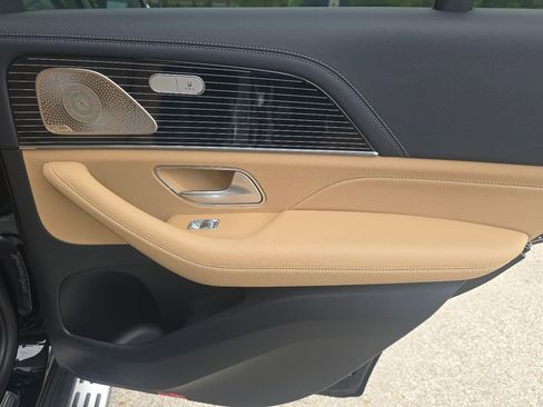 Used 2026 Mercedes-Benz GLE 580 4MATIC image 24