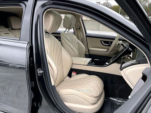 Used 2022 Mercedes-Benz S 500 4MATIC image 8