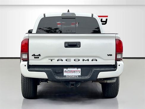 Used 2023 Toyota Tacoma 4x4 Double Cab image 6