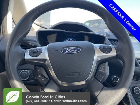 Used 2018 Ford C-MAX Titanium image 9