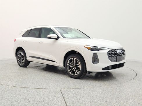 New 2026 Audi Q5 Premium Plus AWD/4WD image 3