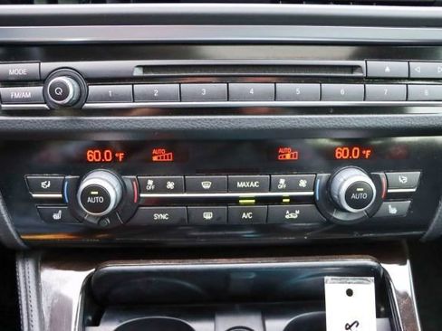 Used 2015 BMW 528i 528i image 42