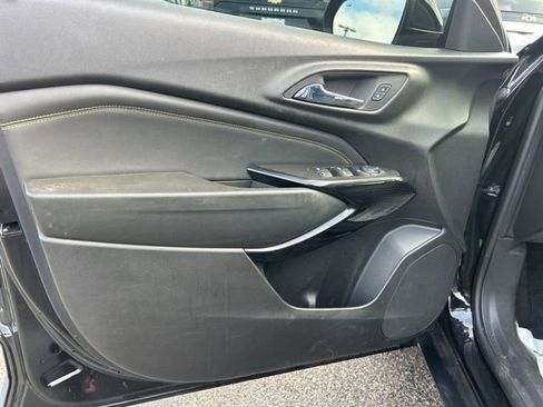 Used 2024 Chevrolet Trax LT w/ Driver Confidence Package image 11