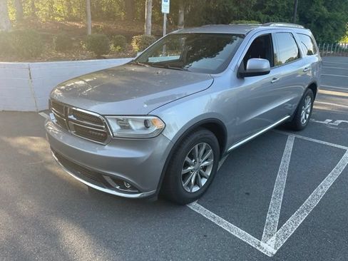 Used 2017 Dodge Durango SXT w/ Quick Order Package 23B RWD image 1