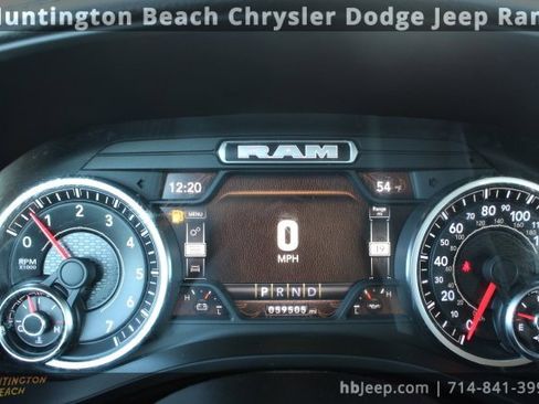 Used 2022 RAM 1500 Laramie image 19