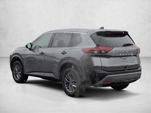 Used 2023 Nissan Rogue S image 8
