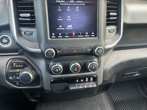 Used 2019 RAM 1500 Tradesman AWD/4WD image 9