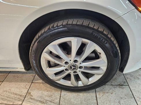 Used 2019 Mercedes-Benz C 300 4MATIC Sedan image 8