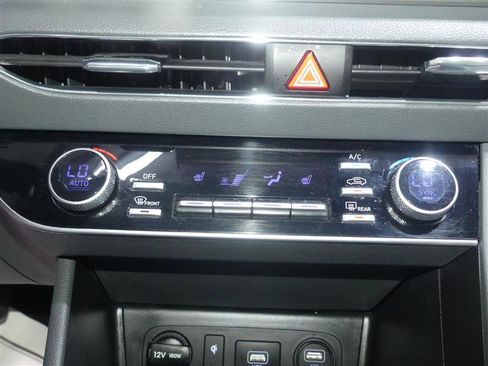 Used 2022 Hyundai Sonata SEL w/ Convenience Package FWD image 38
