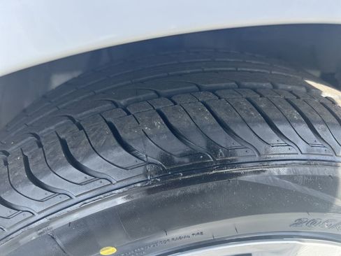 Used 2024 Toyota Corolla LE image 12