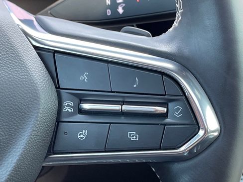 Used 2024 Chevrolet Traverse LT w/ Midnight/Sport Edition FWD image 13