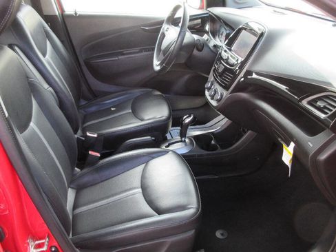 Used 2021 Chevrolet Spark LT w/ Driver Confidence Package image 25