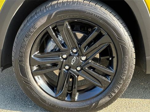 Used 2025 Chevrolet Trax ACTIV w/ Driver Confidence Package image 42