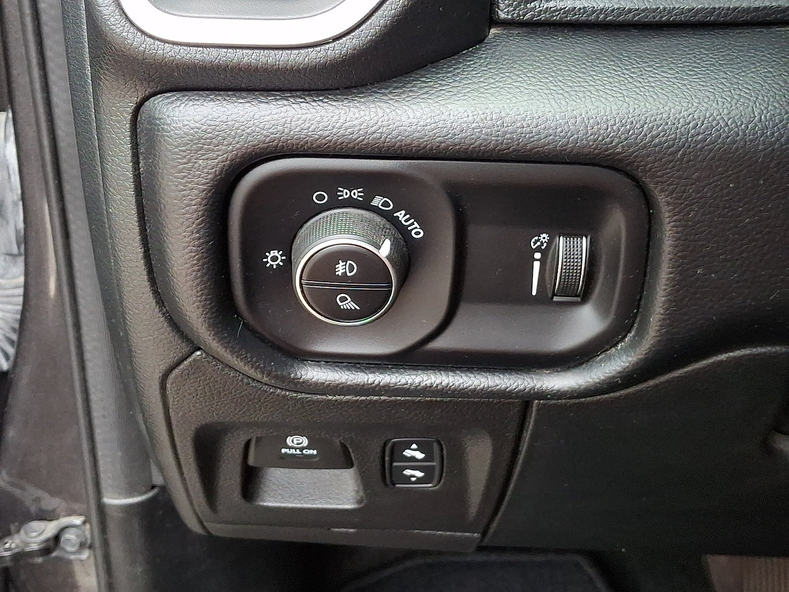Certified 2022 RAM 1500 Big Horn AWD/4WD image 26