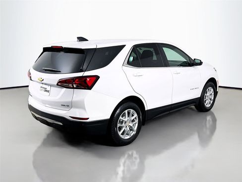Used 2022 Chevrolet Equinox LT image 8