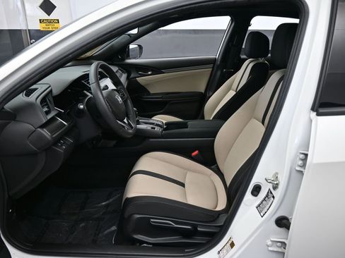 Used 2019 Honda Civic EX image 12