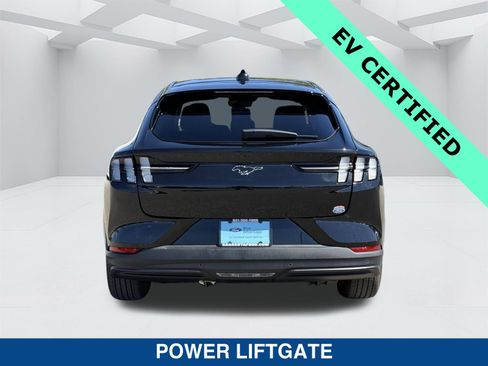 Certified 2025 Ford Mustang Mach-E Premium image 5