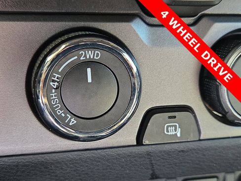 Used 2023 Toyota Tacoma TRD Sport w/ Technology Package AWD/4WD image 20