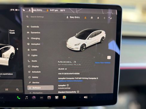 Used 2021 Tesla Model 3 Standard Range Plus image 52