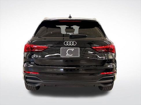 Certified 2025 Audi Q3 2.0T Premium Plus w/ Premium Plus Package AWD/4WD image 4