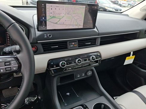 New 2026 Honda Pilot Touring image 8