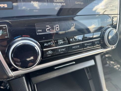 Used 2019 Subaru Outback 3.6R Limited AWD/4WD image 11