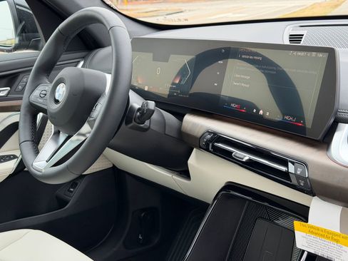 New 2026 BMW X1 xDrive28i w/ Convenience Package image 20