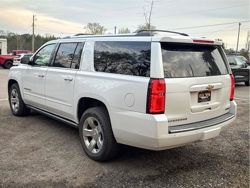 Used 2017 Chevrolet Suburban Premier AWD/4WD image 7