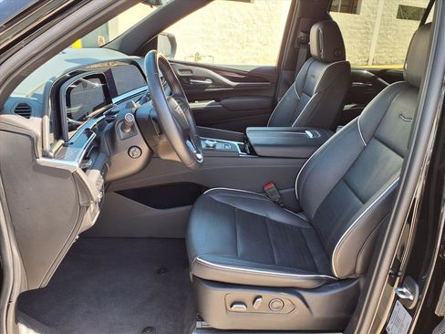 Certified 2024 Cadillac Escalade Sport image 20