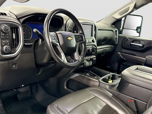Used 2020 Chevrolet Silverado 3500 LTZ w/ LTZ Premium Package image 7