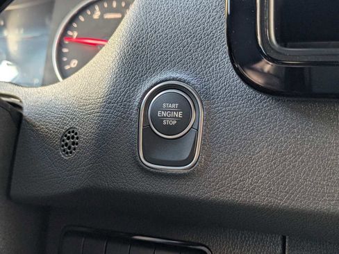 New 2025 Mercedes-Benz Sprinter 2500 image 30