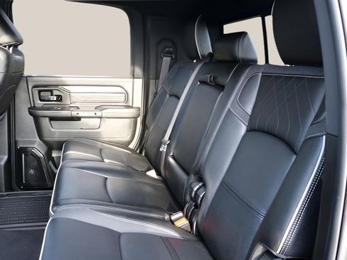 Used 2025 RAM 3500 Limited AWD/4WD image 17